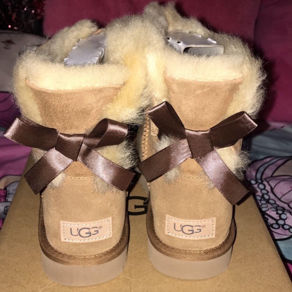 Ugg Mini Bailey Bow II
